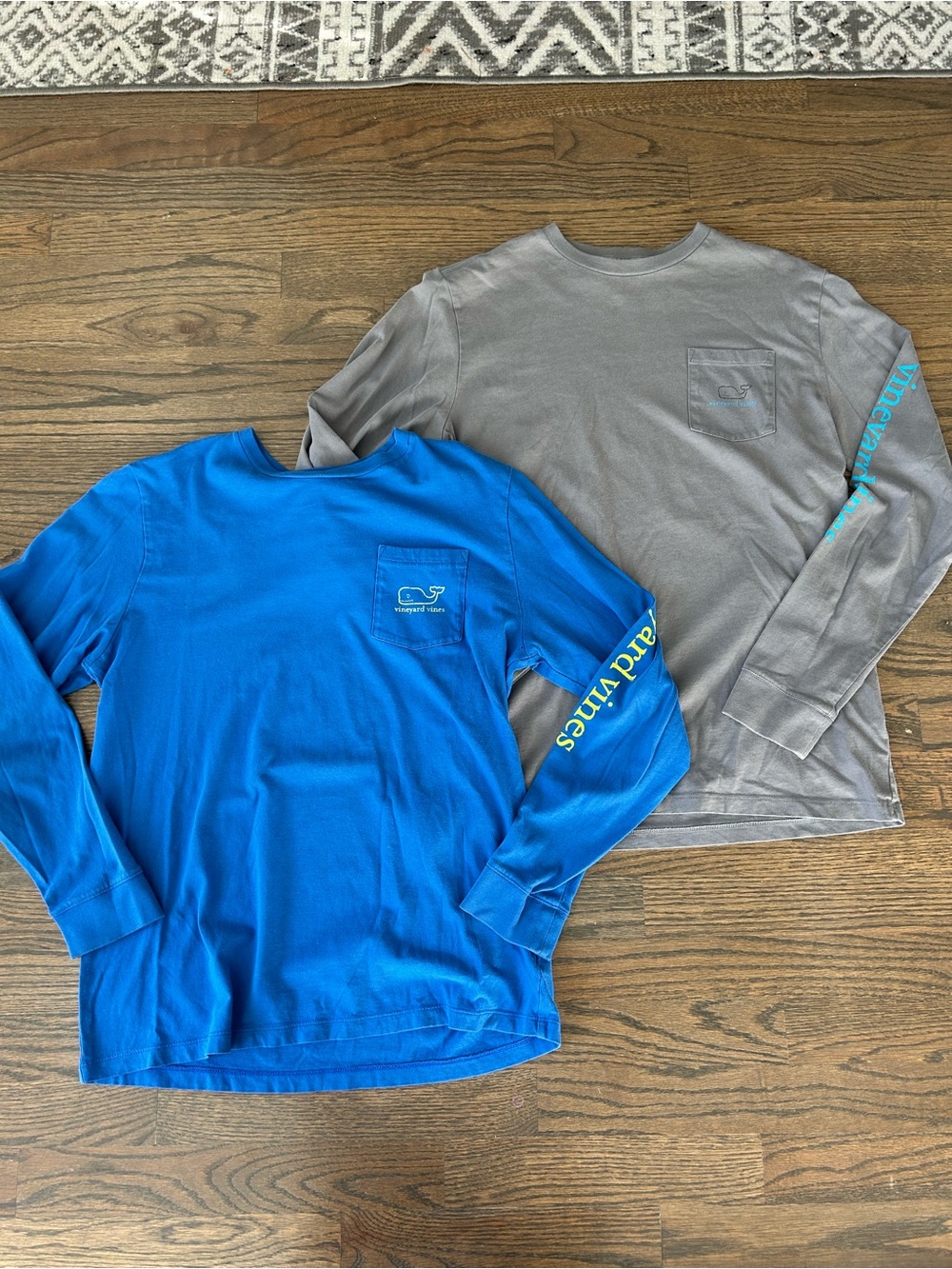 Vineyard Vines Kids Long-Sleeve Pocket Tee in Bright Blue & Gray